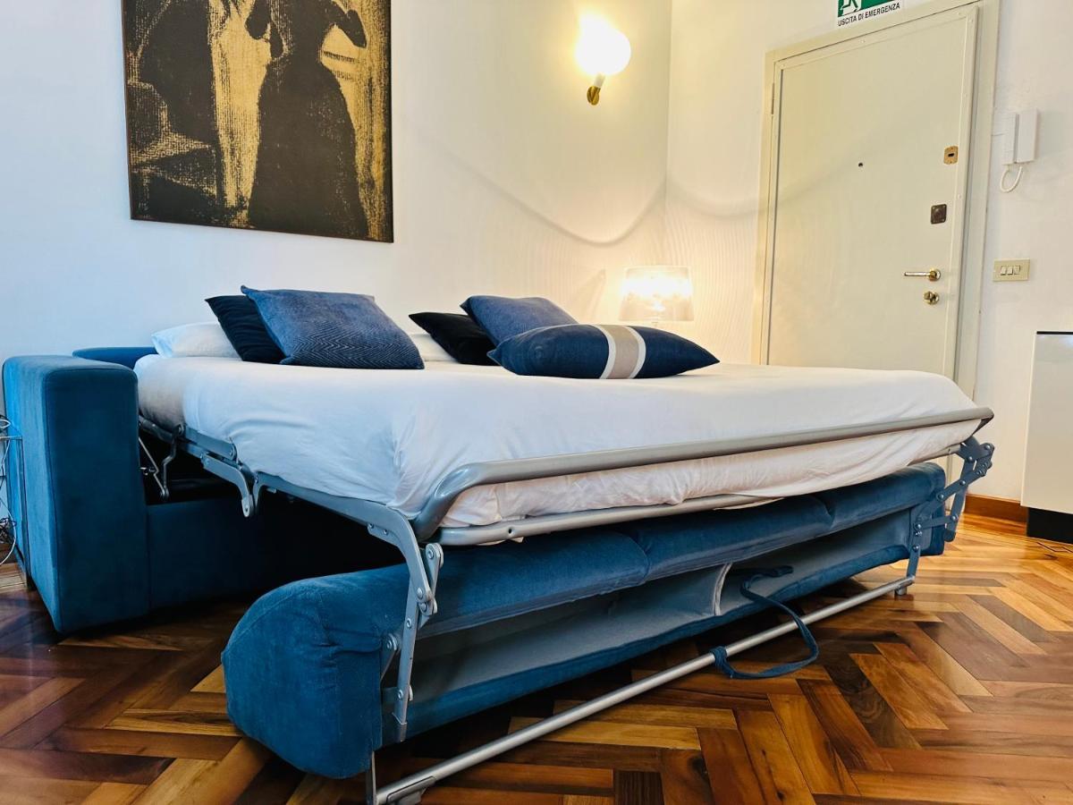 Comecasa Duomo - San Babila Lovely Apartment Milaan Buitenkant foto