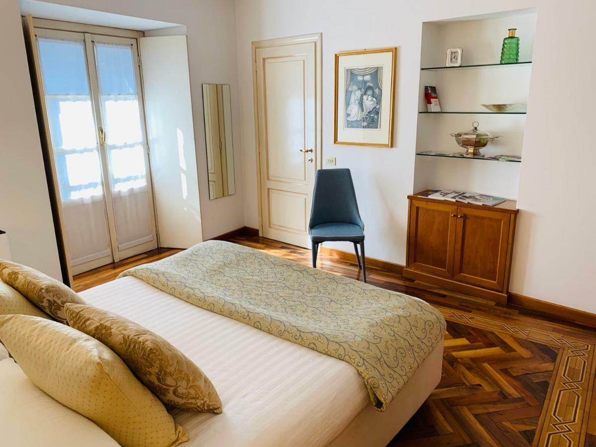 Comecasa Duomo - San Babila Lovely Apartment Milaan Buitenkant foto