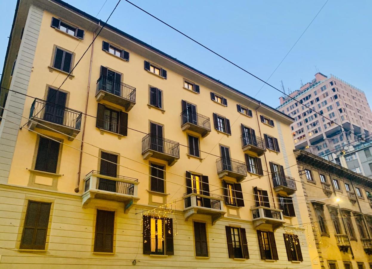 Comecasa Duomo - San Babila Lovely Apartment Milaan Buitenkant foto